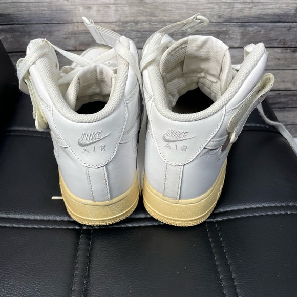 Nike Air Force 1 Mid ‘07 - Men’s size 8.5 - Picture 2 of 5